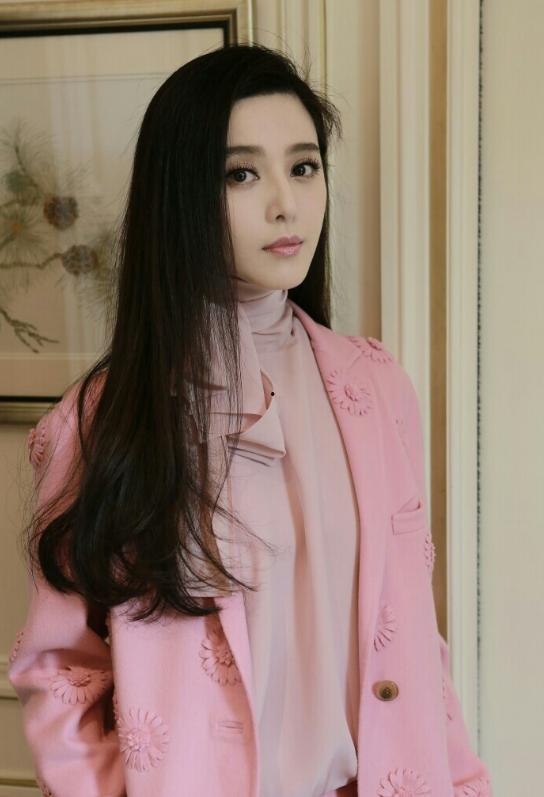 李小璐和范冰冰最新爆料,娱乐圈风云再起,真相浮出水面